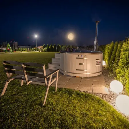 Osada Skandia 롯지 Kopań